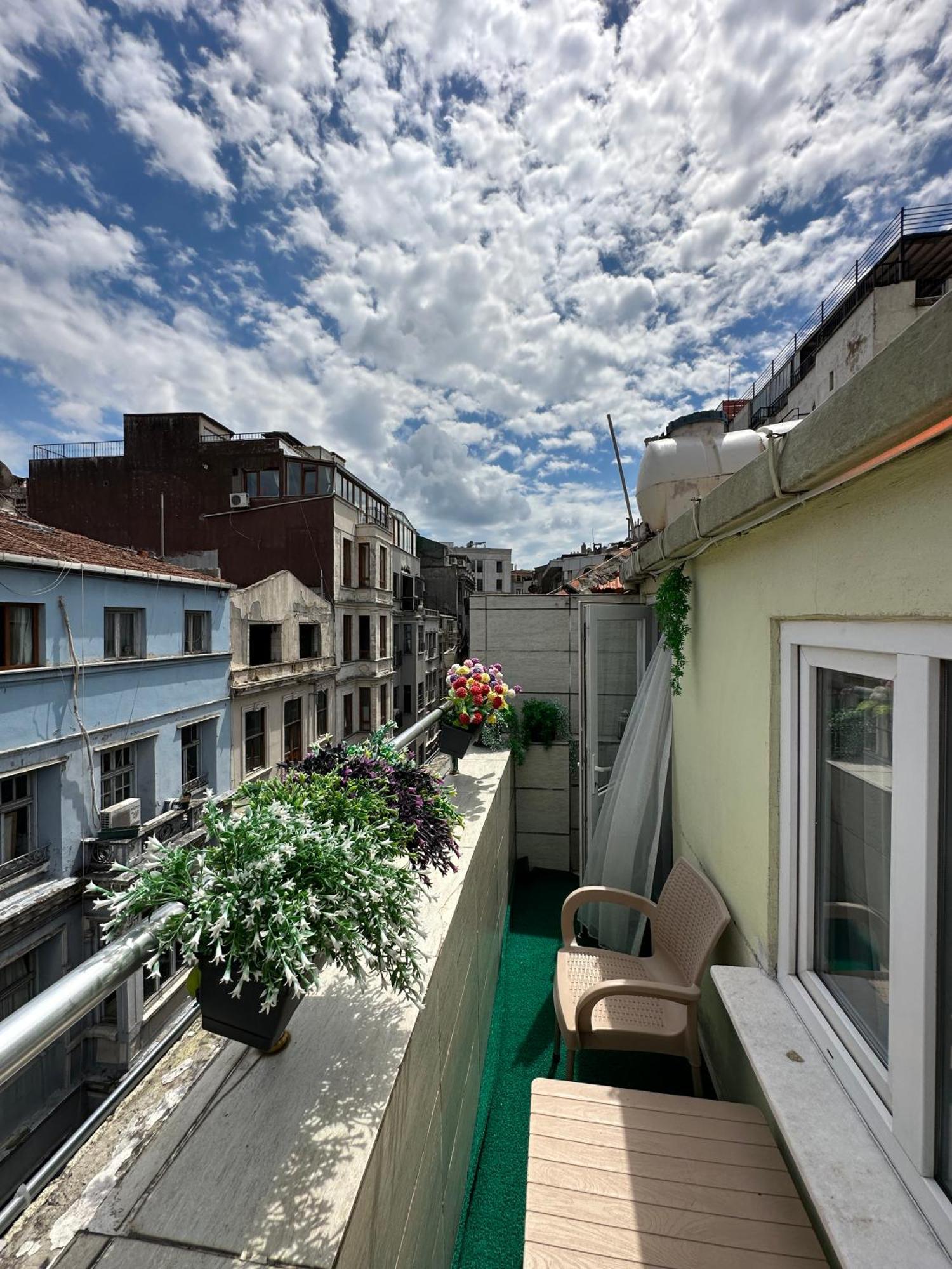 Taksim Istiklal Suites Istanbul Ngoại thất bức ảnh