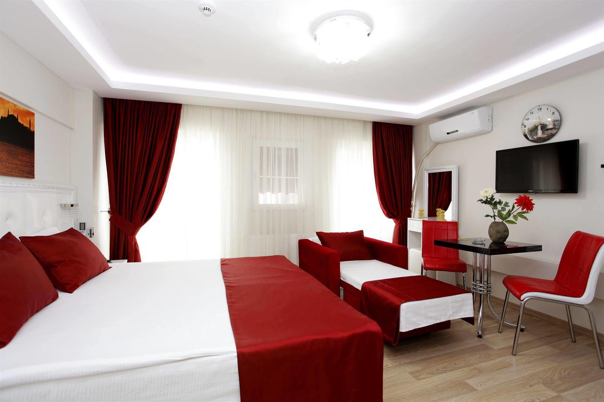 Taksim Istiklal Suites Istanbul Ngoại thất bức ảnh